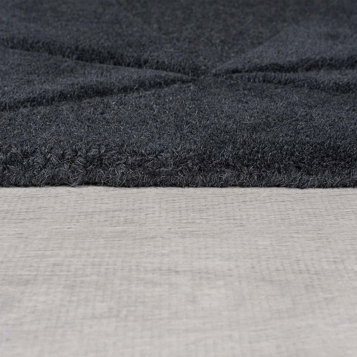 Dark Grey Crystal Nuha Rugs