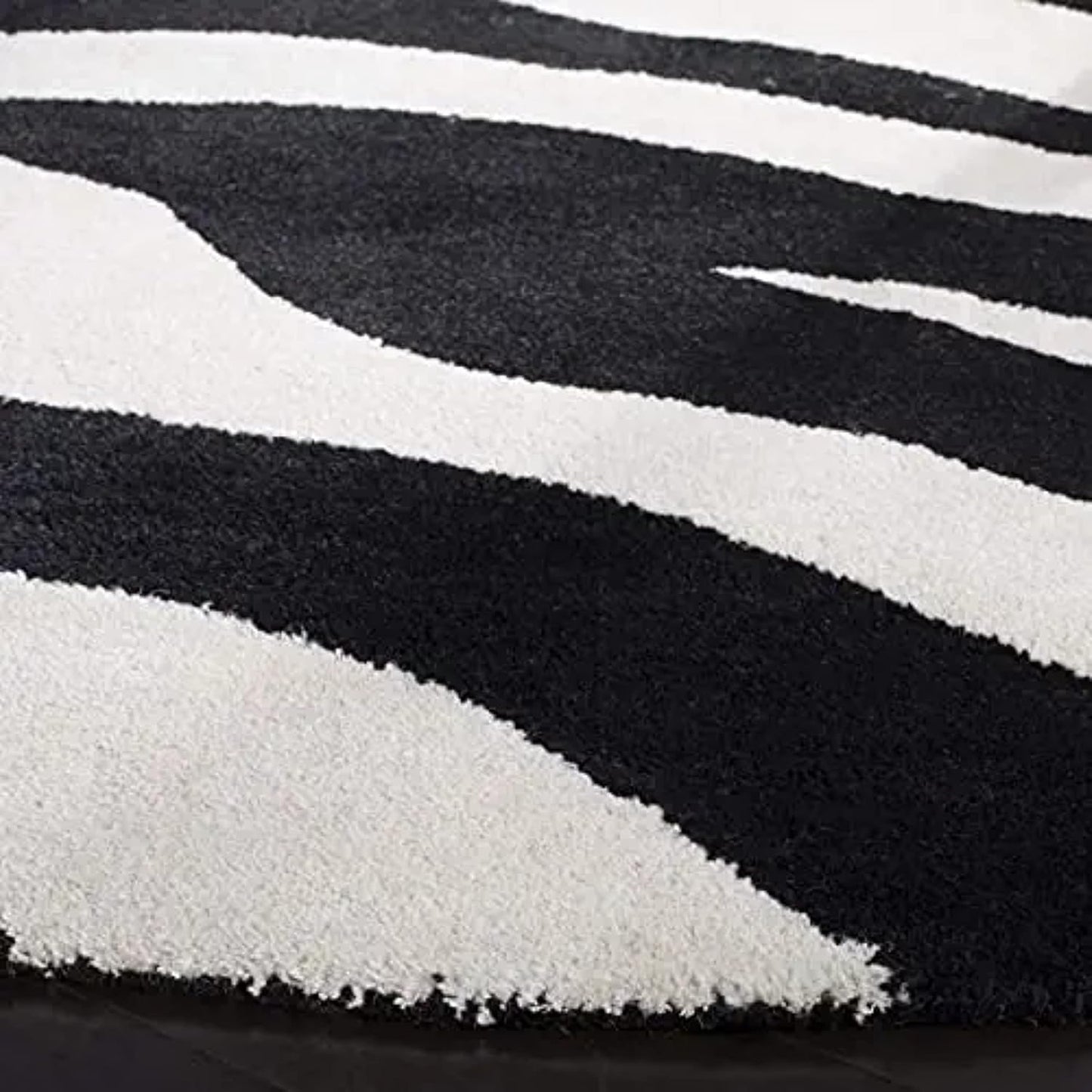 Black White Round Rug Nuha Rugs