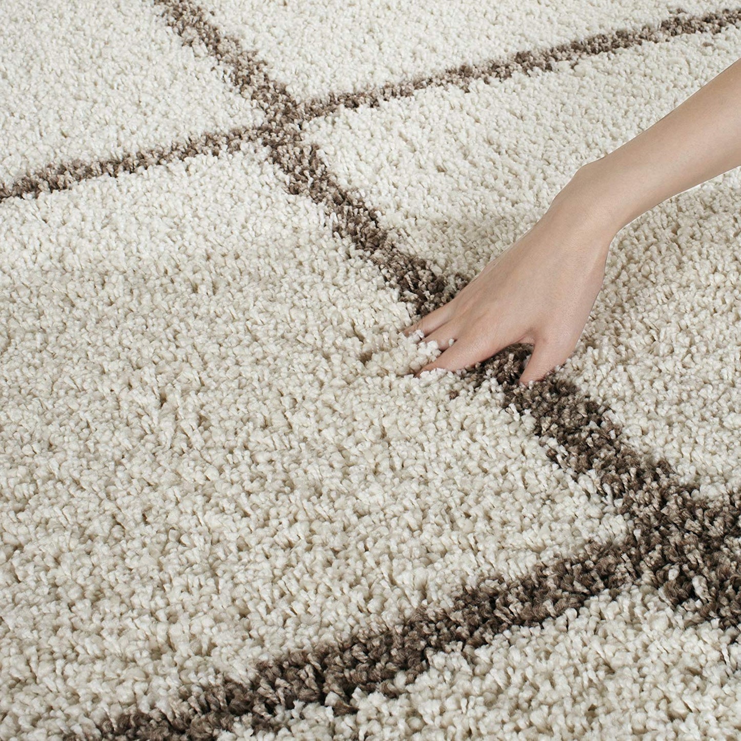 Handcrafted Super Soft Micro Shaggy Ivory Beige Carpet Nuha Rugs