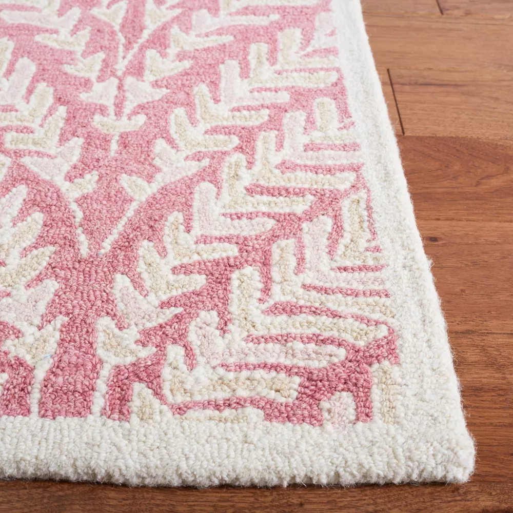 Capri Proinsias Leaves Rug Nuha Rugs