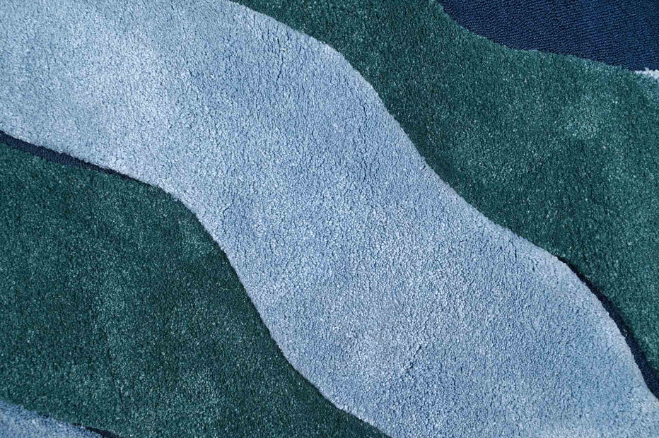 Modern Abstract Hand-Tufted Rug in Blue & Green | Contemporary Wavy Design Carpet for Living Room & Bedroom Decor
