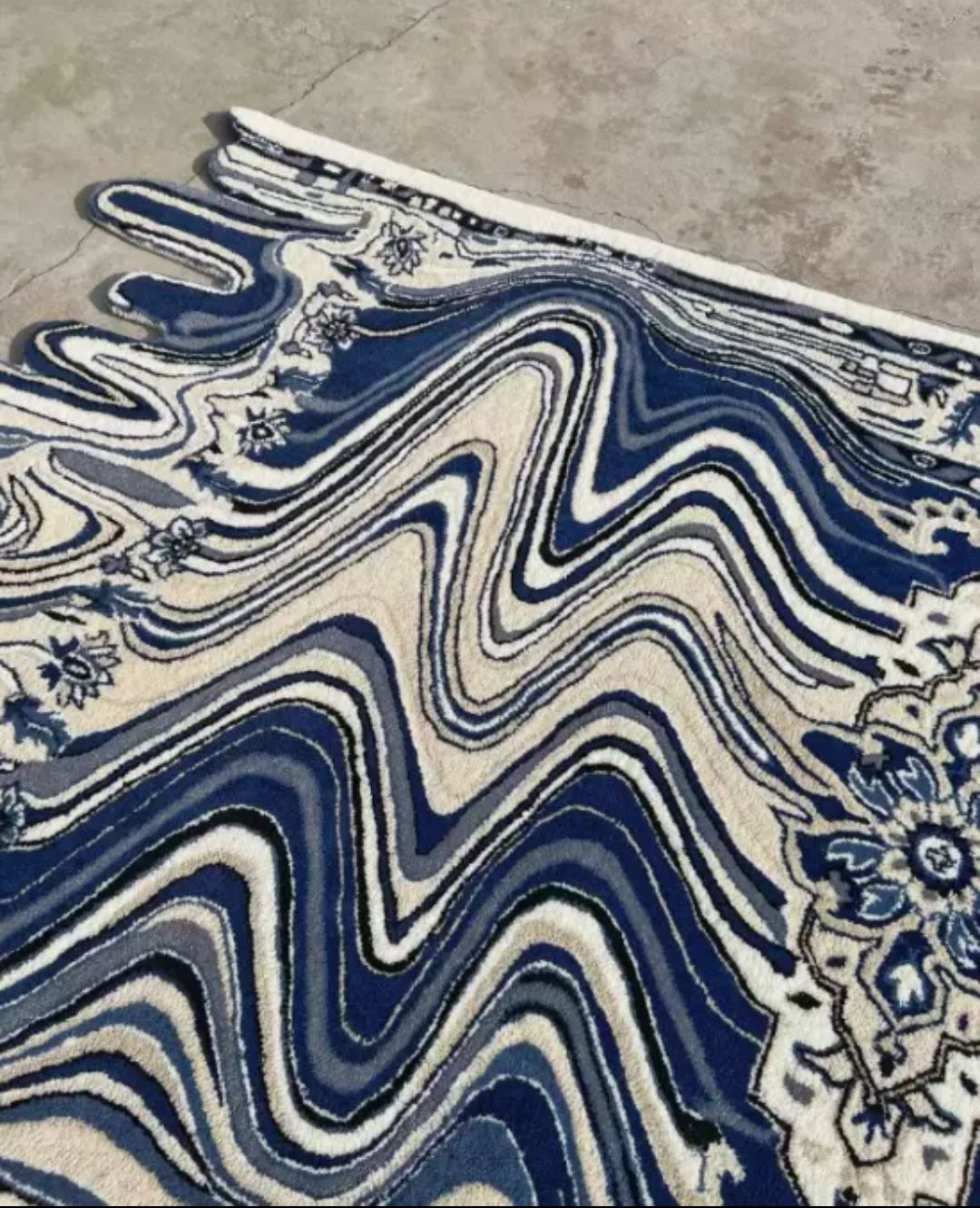 Hand Tufted Melting Rug Blue 100% Woolen Rug For Bedroom, Living Room Carpet Nuha Rugs