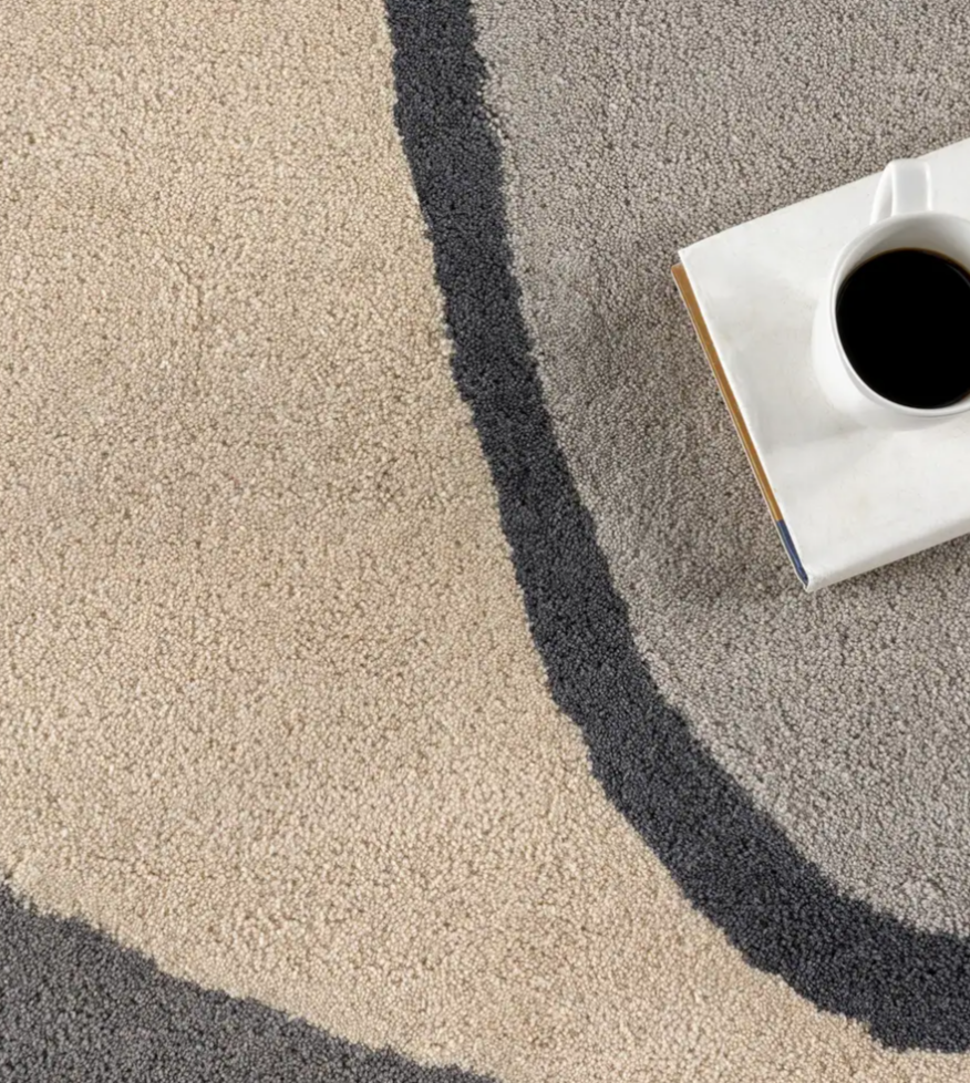 Modern Abstract Irregular Shape Area Rug – Hand-Tufted Organic Shape Carpet in Neutral Tones for Living Room & Bedroom Decor
