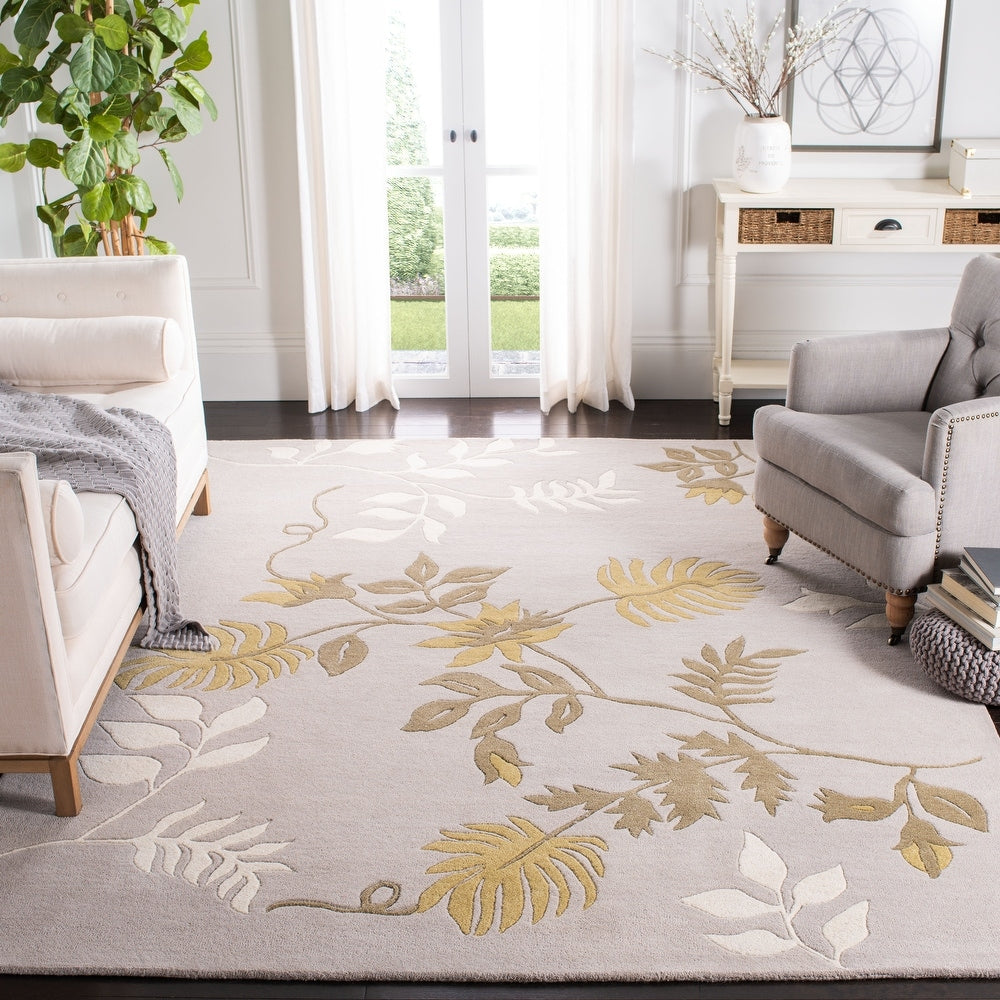 Light Grey Floral Area Rug – Elegant Botanical Leaf Pattern in Beige & White – Soft Hand-Tufted Carpet for Living Room, Bedroom & Modern Home Décor