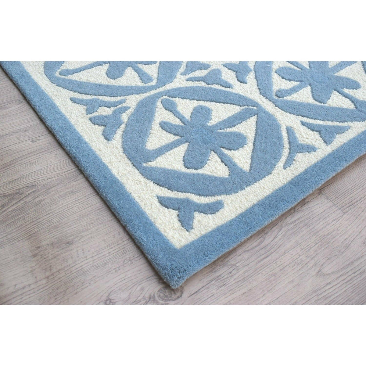 Handmade Blue & White Geometric Rug – Modern Moroccan Tile Design Carpet for Living Room, Bedroom & Home Décor