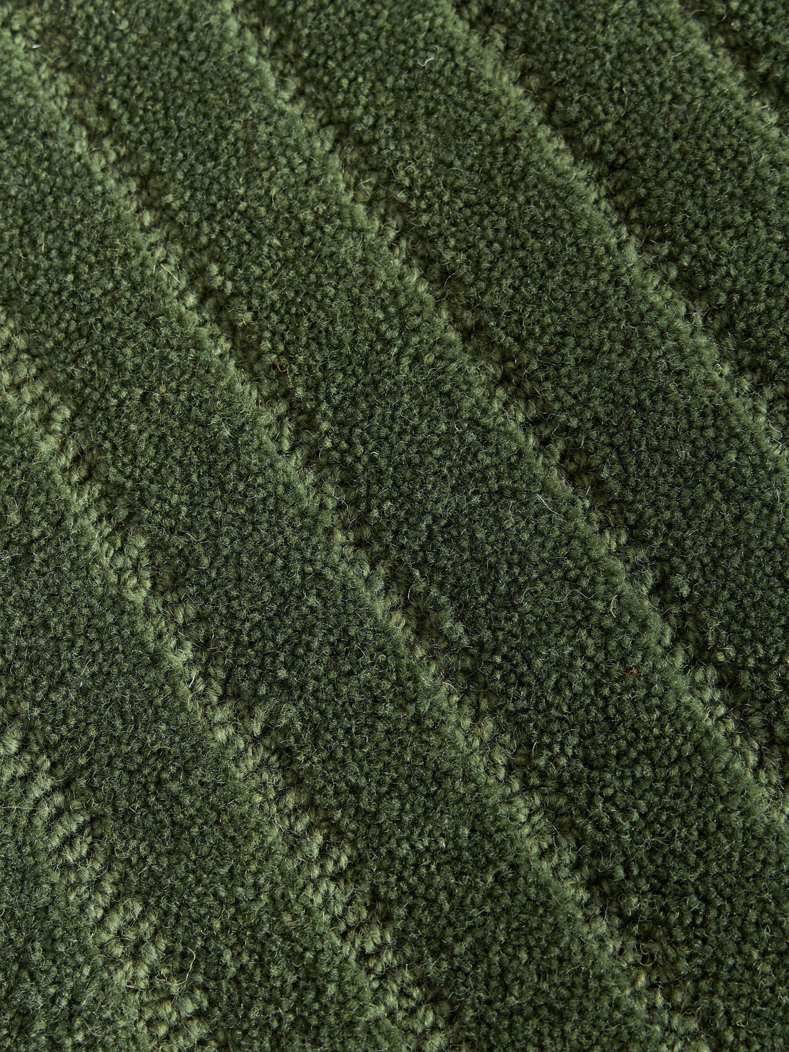 Modern Green Hand-Tufted Area Rug – Minimalist Textured Carpet for Living Room & Bedroom, Soft Velvet Finish