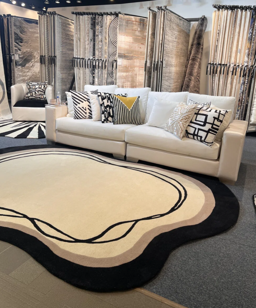 Modern Irregular Abstract Rug – Neutral Gradient Area Carpet, Wavy Artistic Design for Living Room & Bedroom Decor – Soft Contemporary Aesthetic