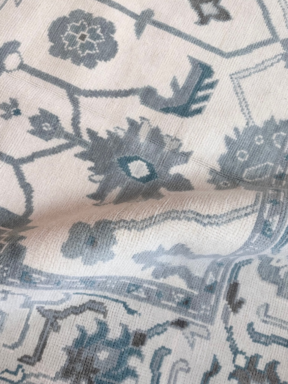 Luxury Hand-Knotted Oushak Rug – Authentic Turkish Design | Soft Wool Vintage Style Area Carpet for Living Room & Bedroom