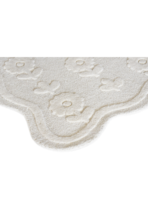 Handmade Ivory Floral Wool Rug – Scalloped Edge Textured Carpet for Living Room, Bedroom & Modern Home Decor