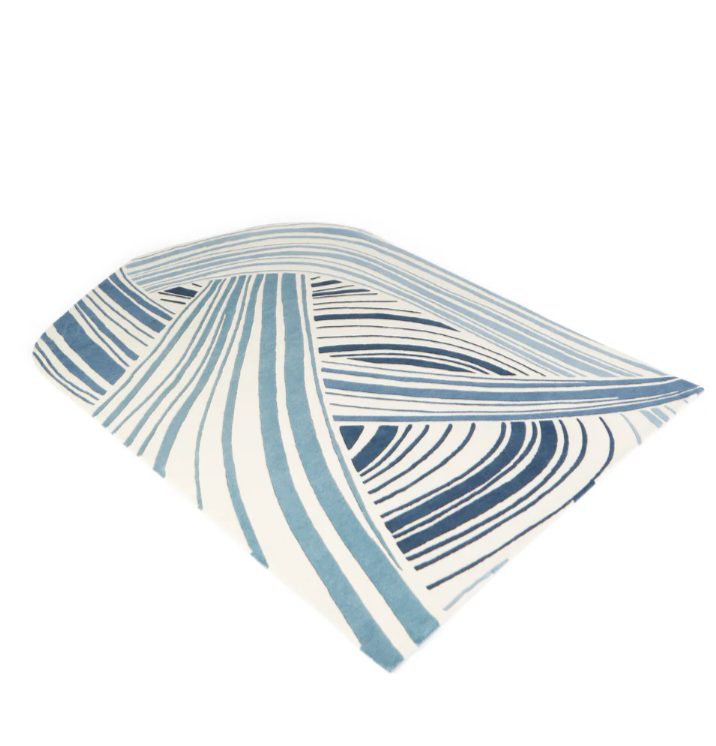 Abstract Blue & White Modern Area Rug – Hand-Tufted Geometric Wave Design Carpet for Living Room, Bedroom, and Office Décor