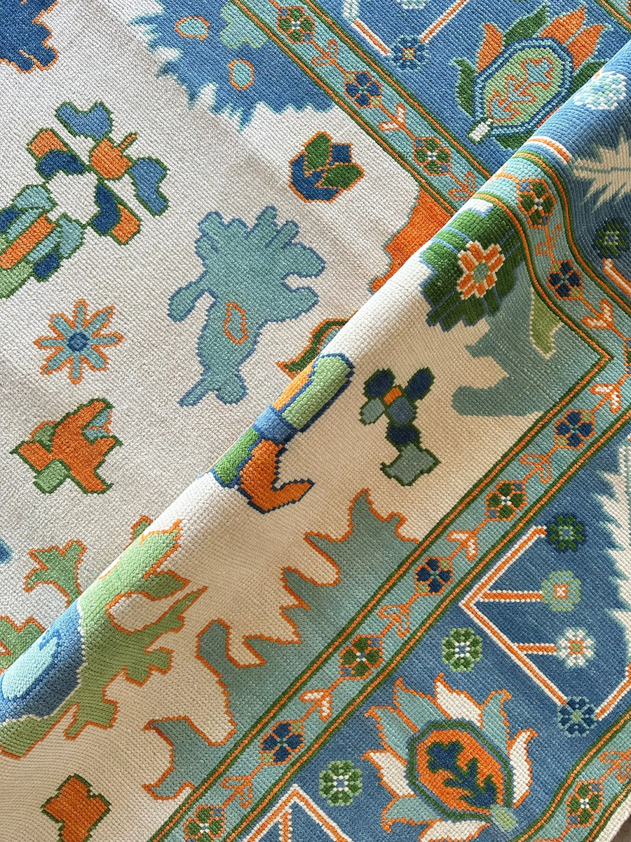 Luxury Hand Knotted Oushak Rug – Authentic Turkish Design | Soft Wool Vintage Style Carpet