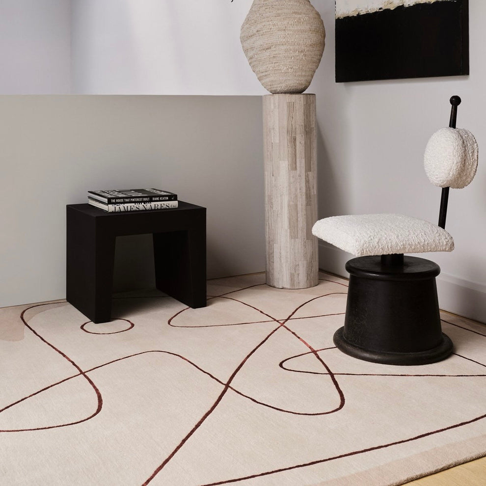 Modern Abstract Line Art Rug – Hand Tufted Wool Carpet with Minimalist Beige & Red Design for Contemporary Living Room & Bedroom Décor