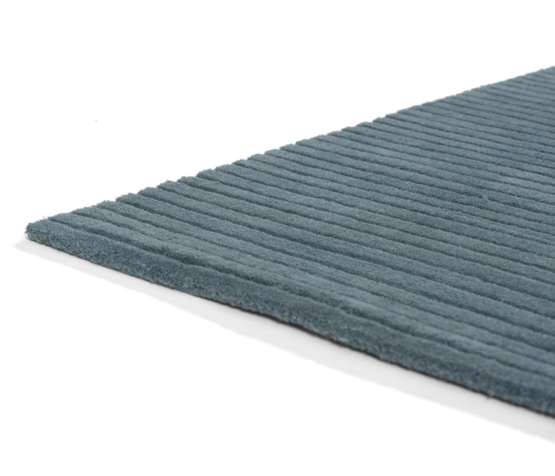 Modern Hand-Tufted Carpet in Deep Teal – Luxurious, Textured Floor Rug for Living Room, Bedroom & Office Décor