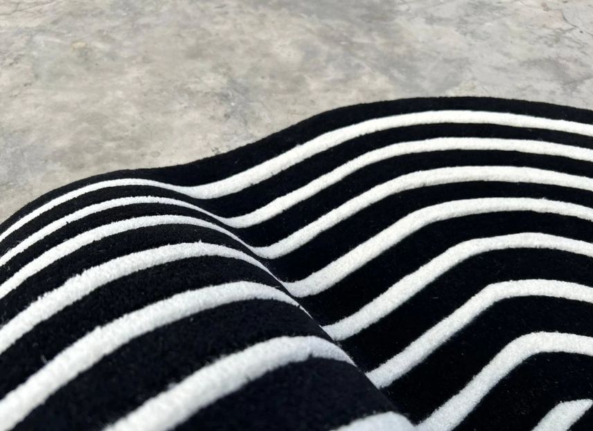 Modern Black and White Geometric Rug – Hand-Tufted Abstract Wool Carpet for Living Room, Bedroom, or Office Decor