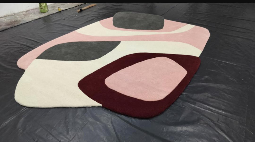 Modern Abstract Area Rug Hand Tufted Wool | Irregular Shape Carpet for Living Room, Bedroom