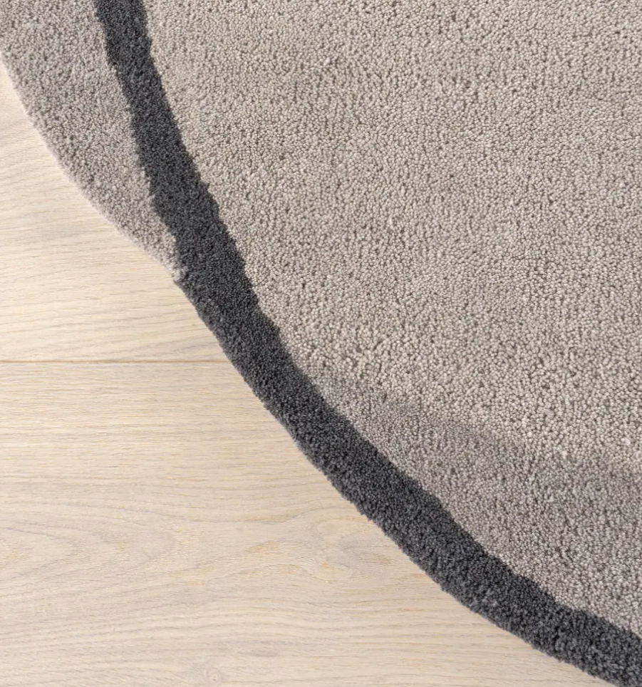Modern Abstract Irregular Shape Area Rug – Hand-Tufted Organic Shape Carpet in Neutral Tones for Living Room & Bedroom Decor