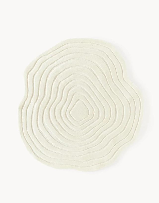 Hand-Tufted Rug Inspired by Nature's Contours Nuha Rugs