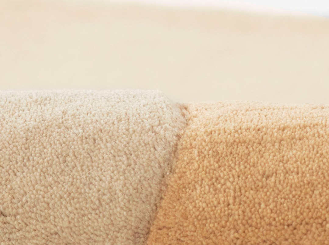 Beige & Tan Wave Edge Modern Area Rug – Minimalist Contemporary Carpet for Living Room, Bedroom & Office Décor