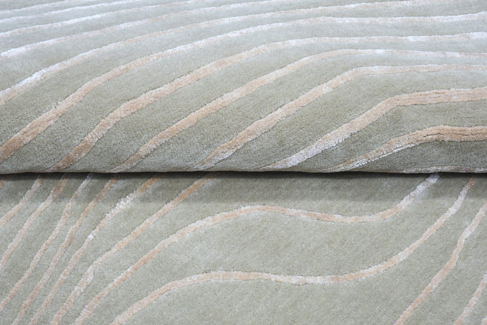 Modern Abstract Hand Tufted Wool Rug – Luxury Wavy Line Designer Rug for Living Room, Bedroom & Contemporary Home Decor