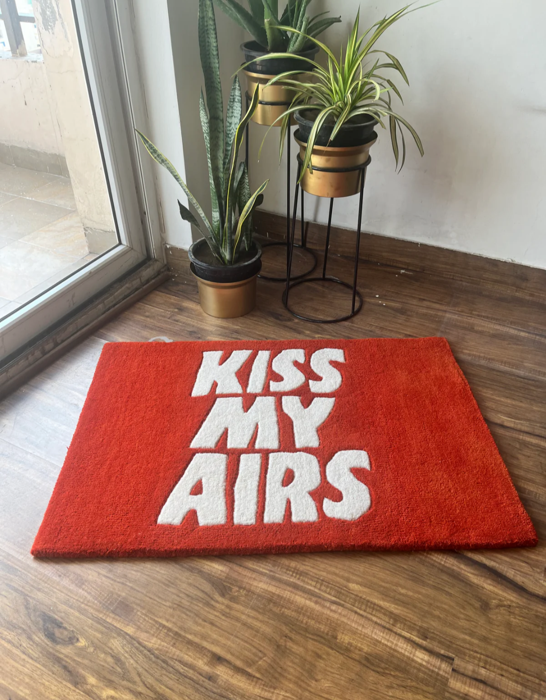 Kiss My Airs Rug