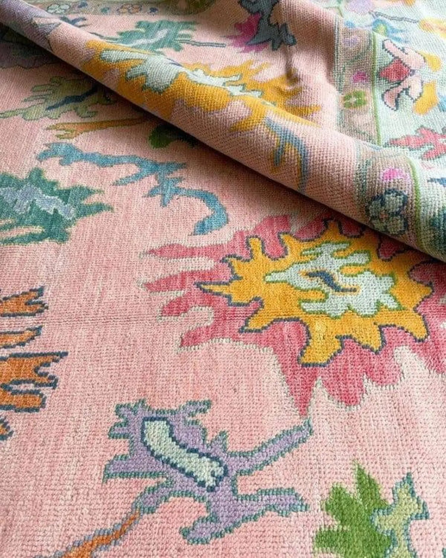 Hand Knotted Rugs