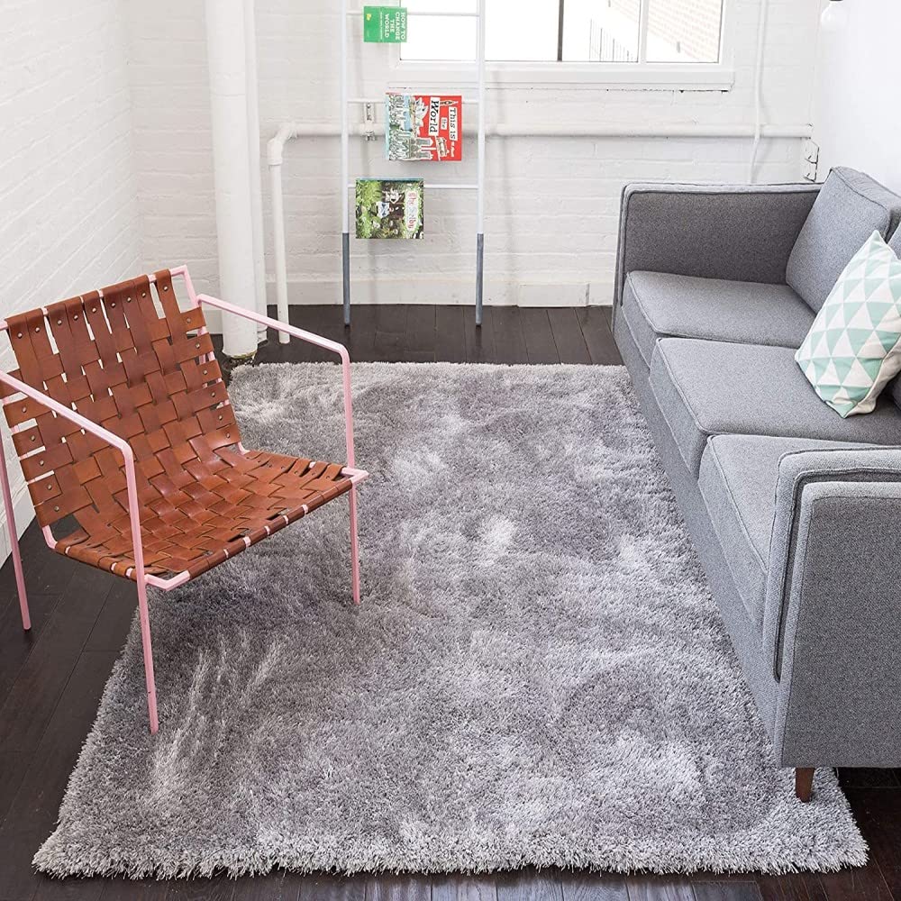 Handcrafted Super Soft Microfiber Shaggy Silver Carpet Nuha Rugs