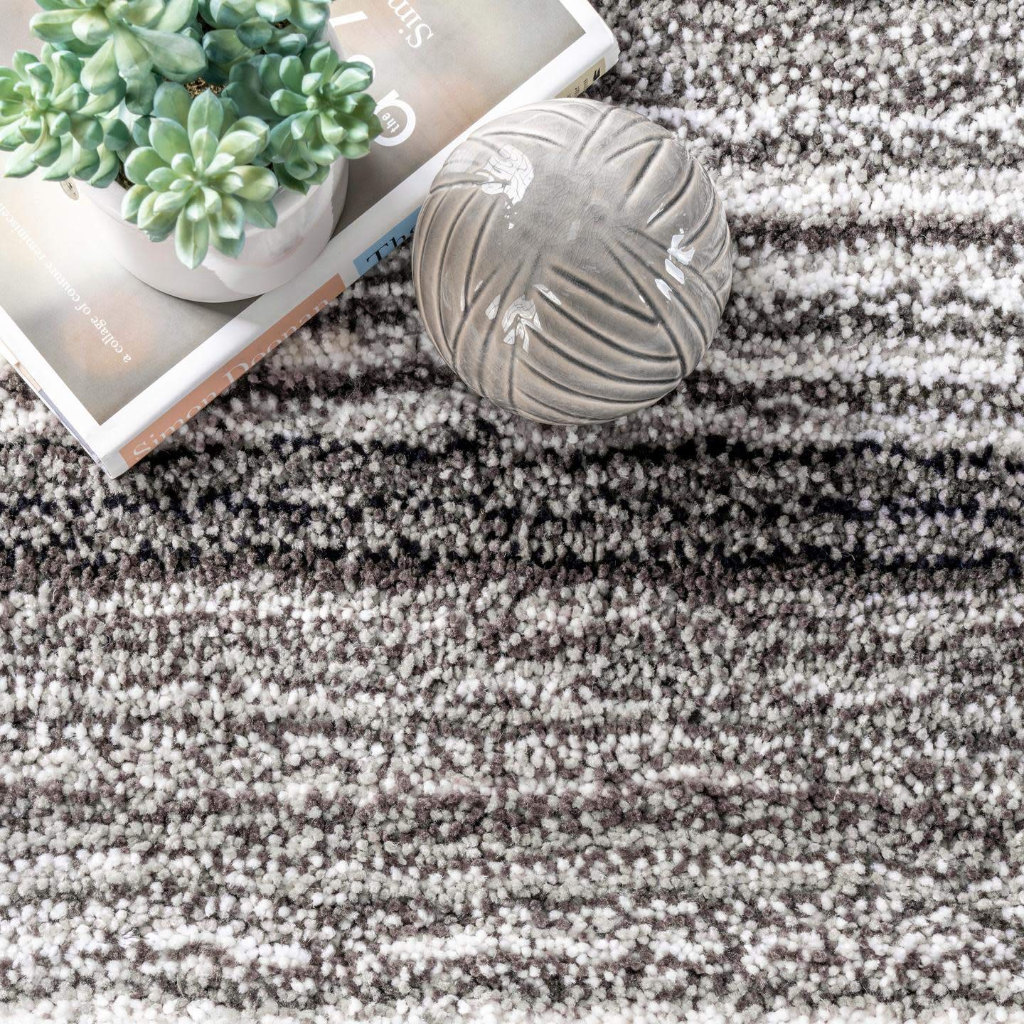 Handcrafted Super Soft Microfiber Shaggy Grey Ivory Mixture Carpet Nuha Rugs