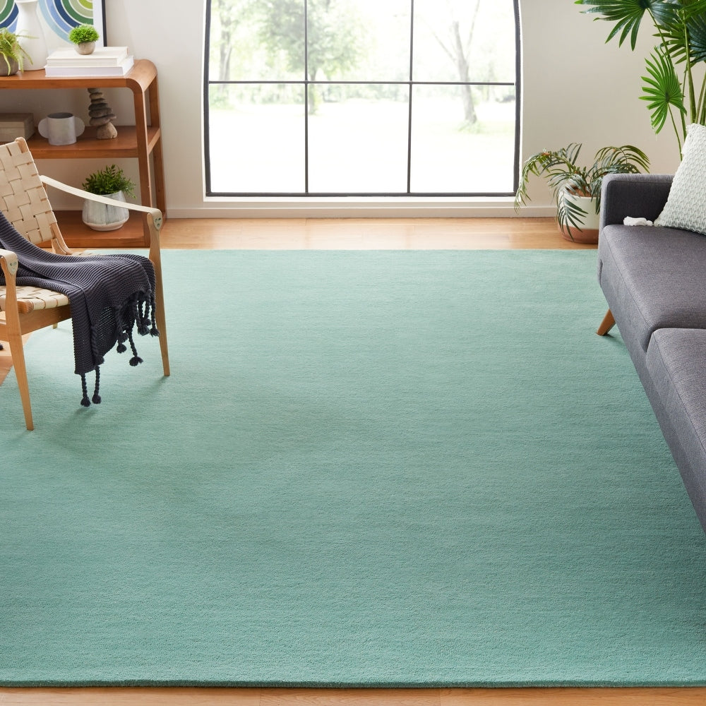 Soft Mint Green Modern Area Rug – Plush Minimalist Carpet for Living Room, Bedroom & Home Décor
