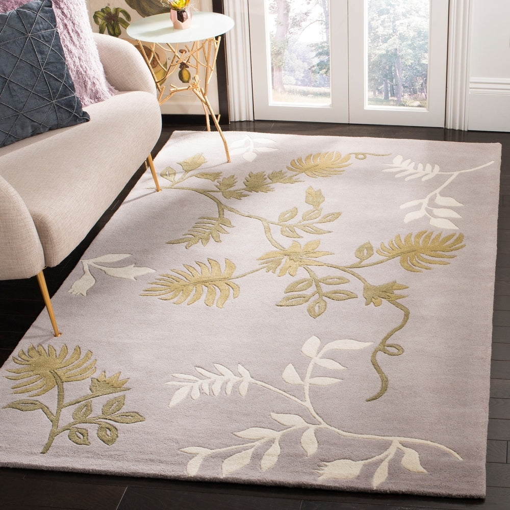 Light Grey Floral Area Rug – Elegant Botanical Leaf Pattern in Beige & White – Soft Hand-Tufted Carpet for Living Room, Bedroom & Modern Home Décor