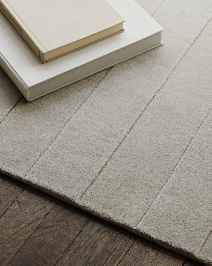 Handmade Modern Geometric Ivory Area Rug – Luxury Minimalist Wool Carpet for Living Room, Bedroom & Office Décor