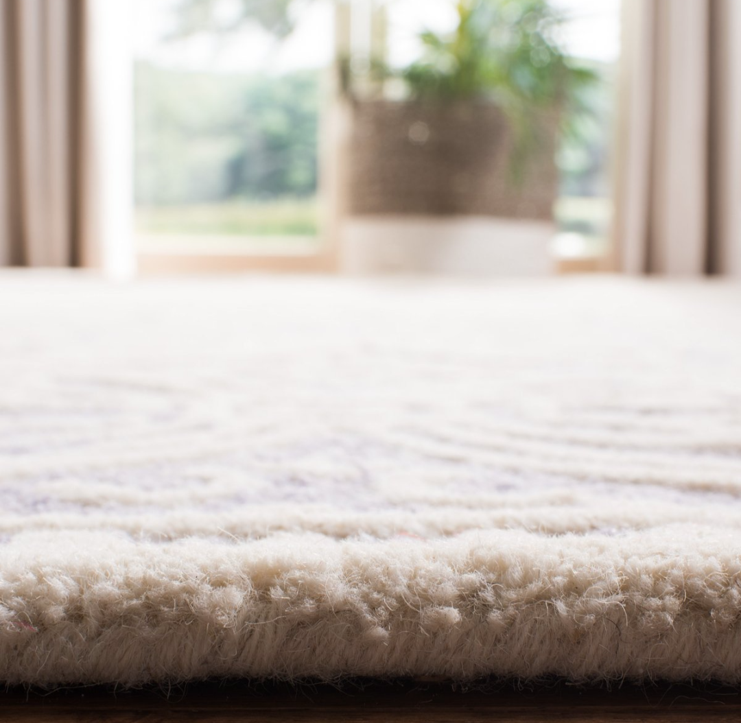 Lavender & Ivory Area Rug with Elegant Geometric Medallion Pattern – Soft Woven Carpet for Living Room, Bedroom & Home Décor