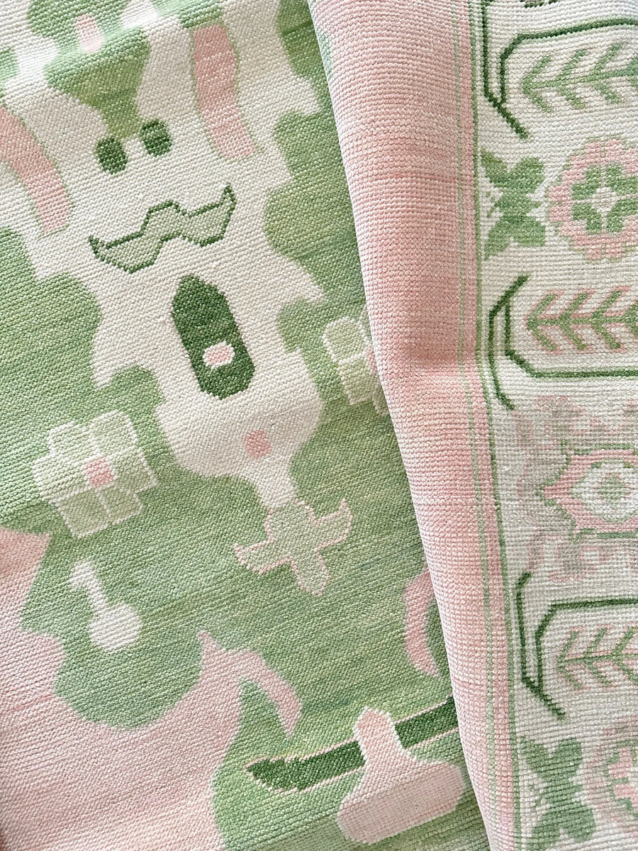 Handknotted Oushak Rug – Soft Pink & Green Turkish Wool Carpet | Vintage Pastel Area Rug for Living Room