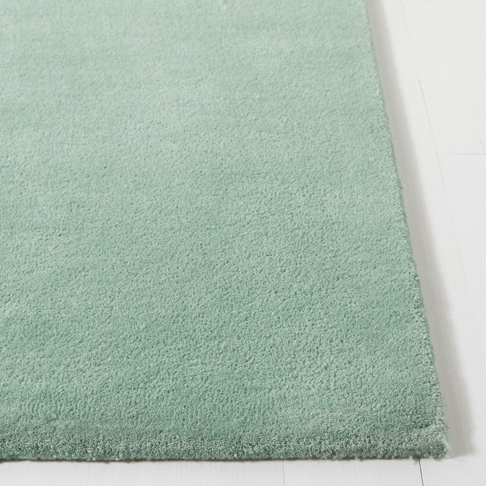 Soft Mint Green Modern Area Rug – Plush Minimalist Carpet for Living Room, Bedroom & Home Décor
