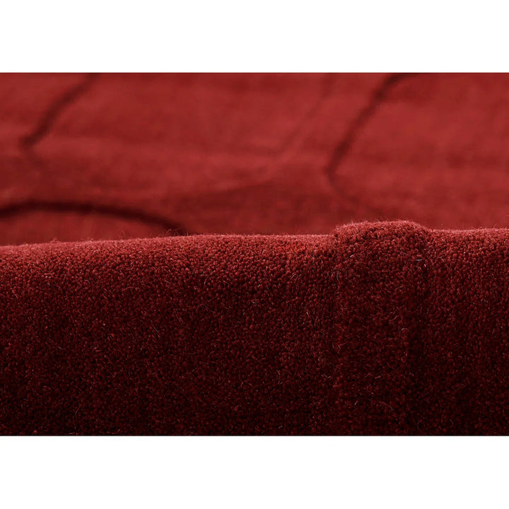 Red Oval Pattern Wool Hand-Tufted Area Rug - Modern & Luxurious