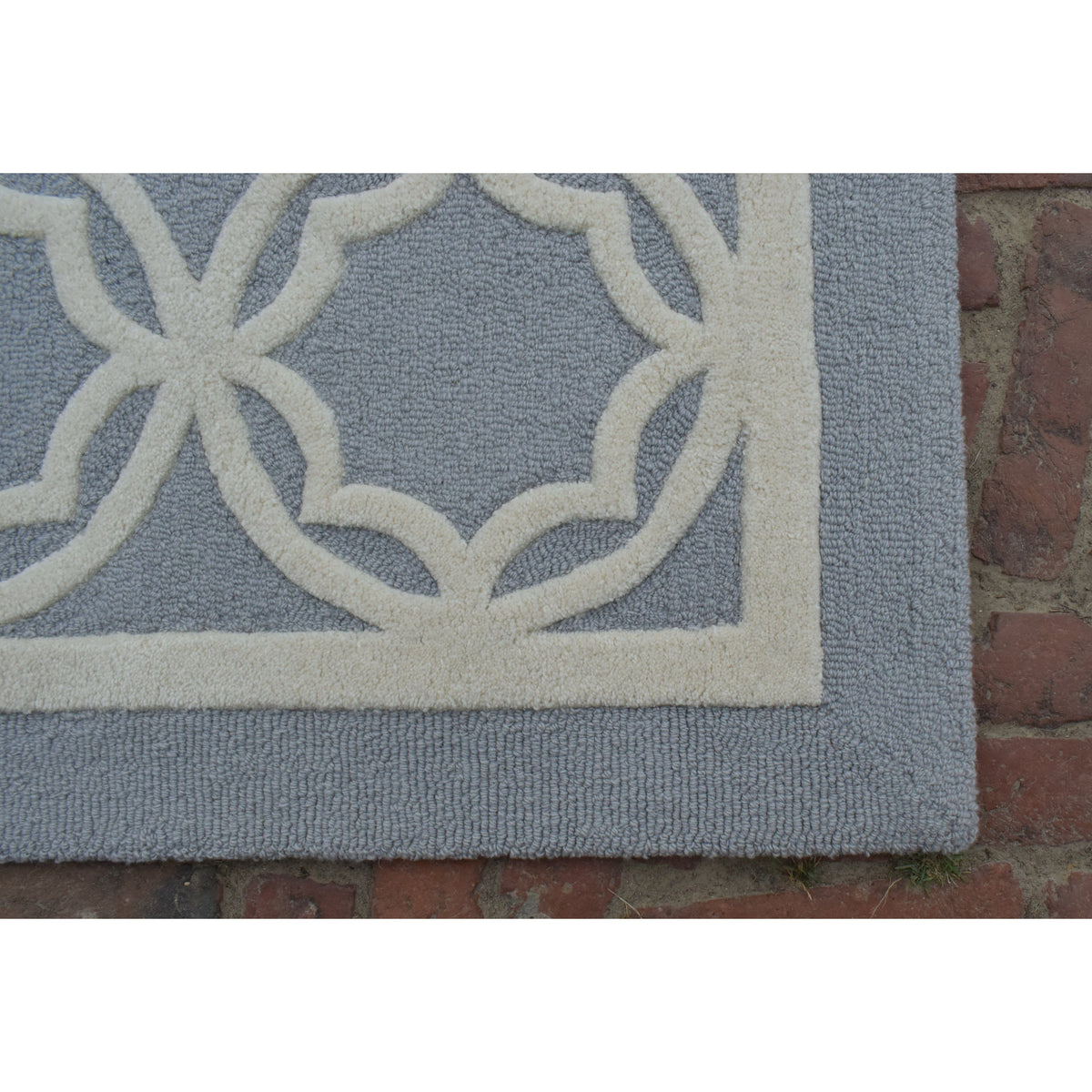 Handmade Grey & Ivory Geometric Rug – Modern Lattice Design Carpet for Living Room, Bedroom & Home Décor