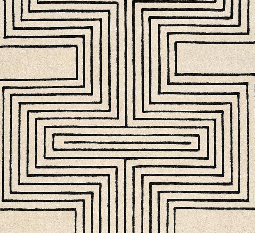 Modern Black and Cream Wool Rug – Handmade Geometric Maze Pattern Carpet for Living Room or Bedroom