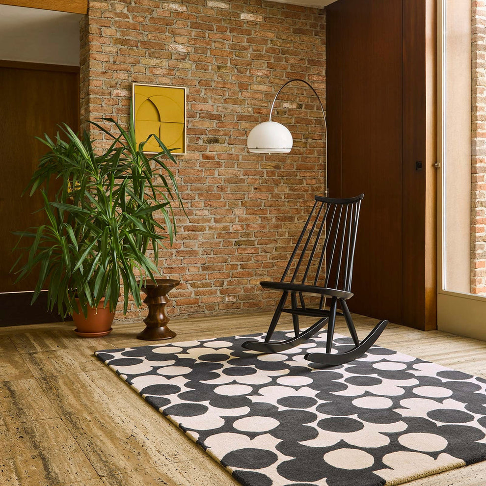 Black and White Geometric Polka Dot Rug | Modern Contemporary Carpet for Living Room, Bedroom & Home Décor
