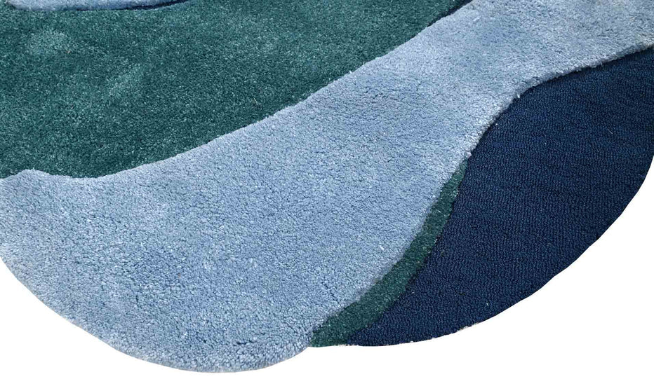 Modern Abstract Hand-Tufted Rug in Blue & Green | Contemporary Wavy Design Carpet for Living Room & Bedroom Decor