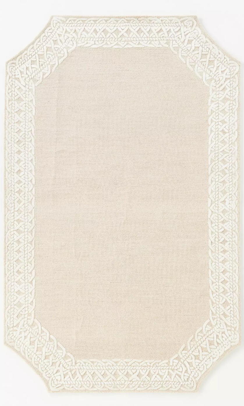 Neutral Wool Blend Tufted Area Rug – Elegant Shaped Design with Intricate Border, Soft & Durable for Living Room, Bedroom, or Entryway
