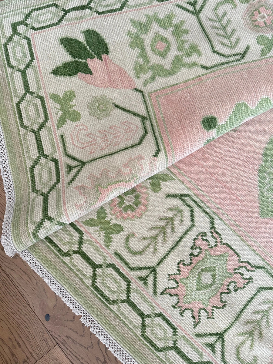 Handknotted Oushak Rug – Soft Pink & Green Turkish Wool Carpet | Vintage Pastel Area Rug for Living Room