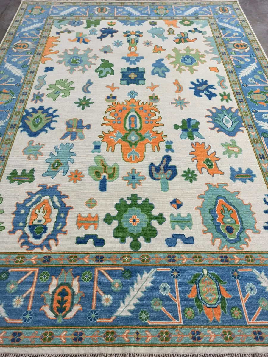 Luxury Hand Knotted Oushak Rug – Authentic Turkish Design | Soft Wool Vintage Style Carpet