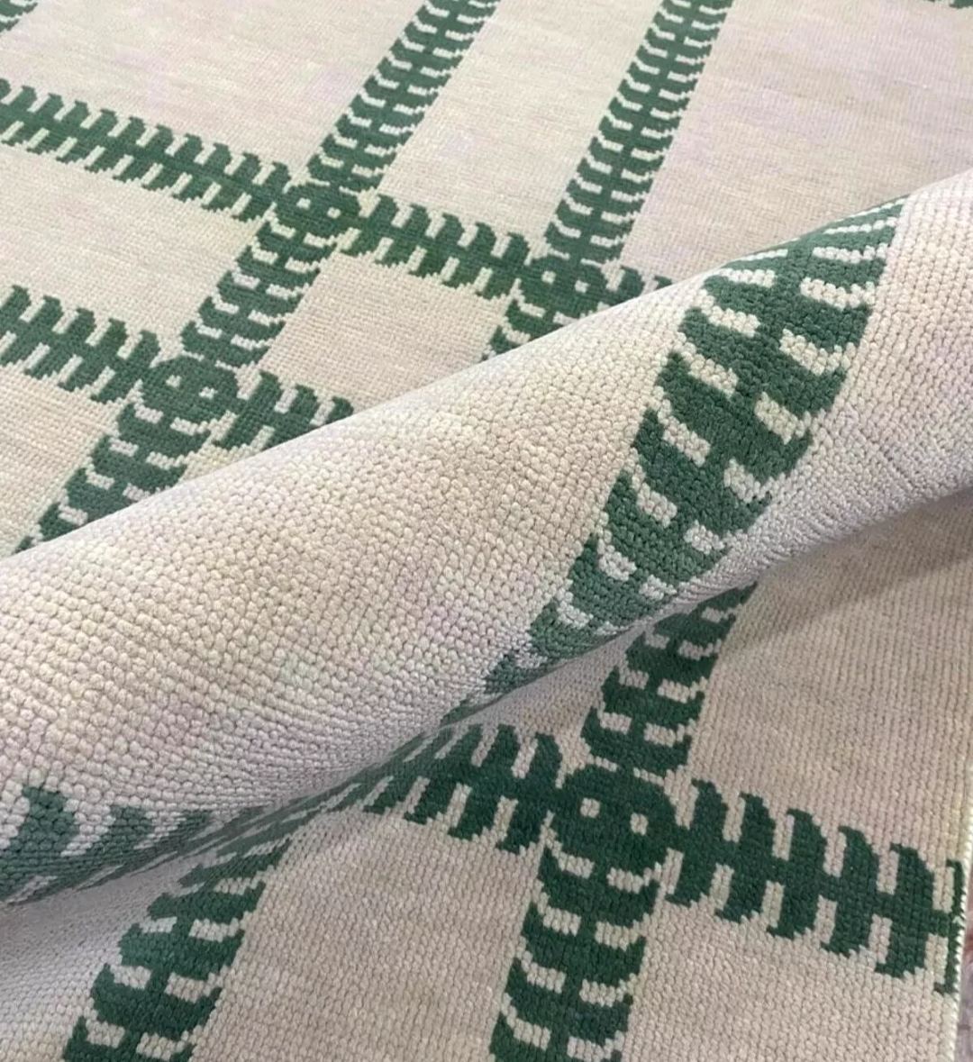 Modern Hand Knotted Oushak Rug – Green Lattice Wool Area Carpet | Cream Geometric Turkish Design