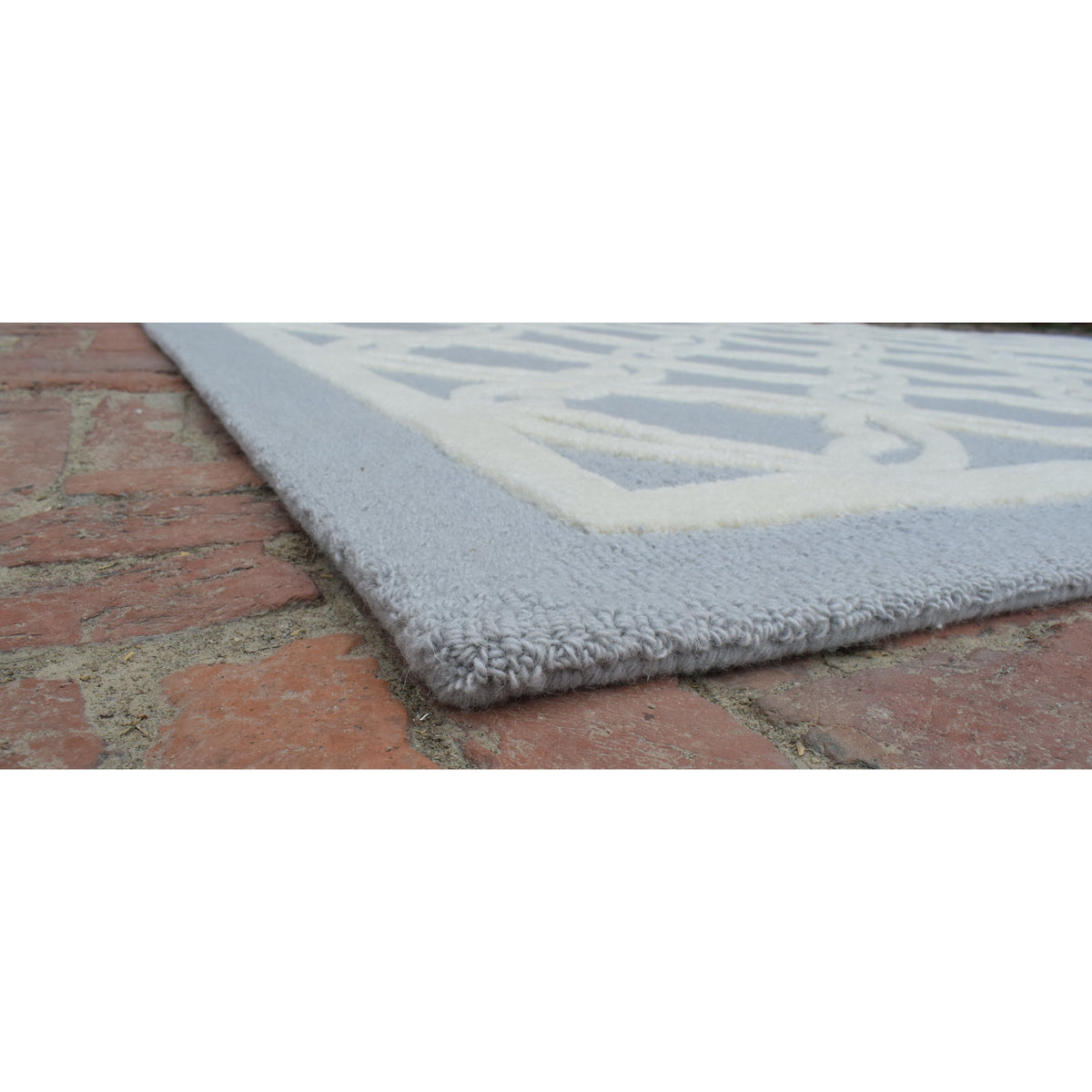 Handmade Grey & Ivory Geometric Rug – Modern Lattice Design Carpet for Living Room, Bedroom & Home Décor