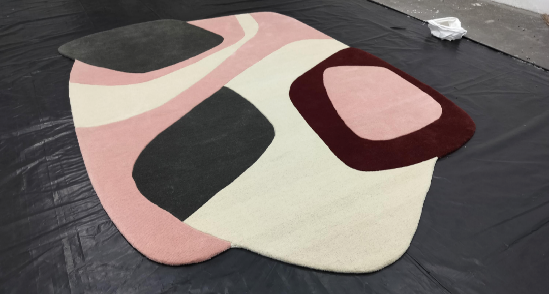 Modern Abstract Area Rug Hand Tufted Wool | Irregular Shape Carpet for Living Room, Bedroom