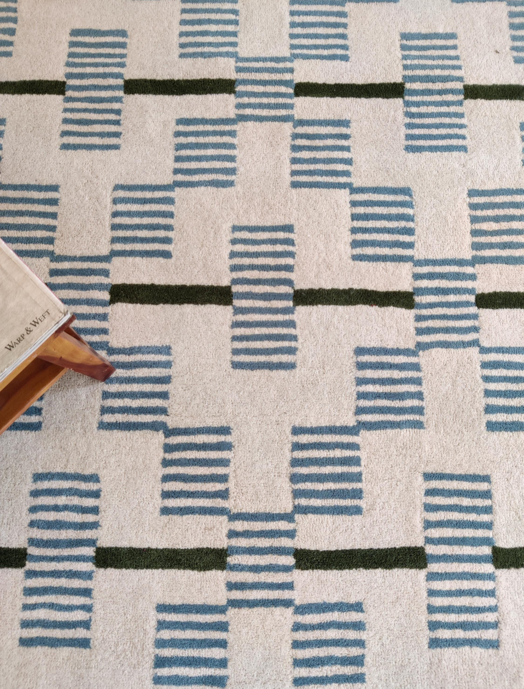 Handmade Geometric Star Rug – Modern Tufted Area Carpet, Blue & Cream Checkered Design with Red Star Motifs, Contemporary Home Decor