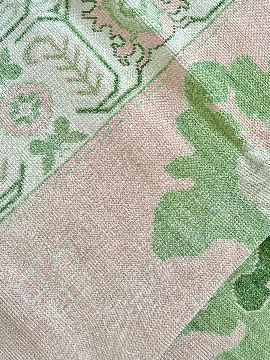 Handknotted Oushak Rug – Soft Pink & Green Turkish Wool Carpet | Vintage Pastel Area Rug for Living Room