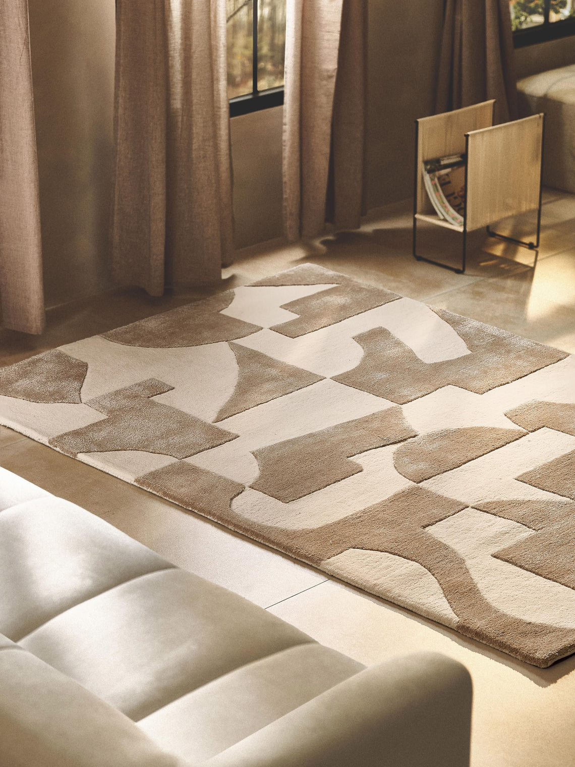 Modern Geometric Beige & Ivory Wool Rug – Hand Tufted Abstract Area Carpet for Living Room & Bedroom Décor