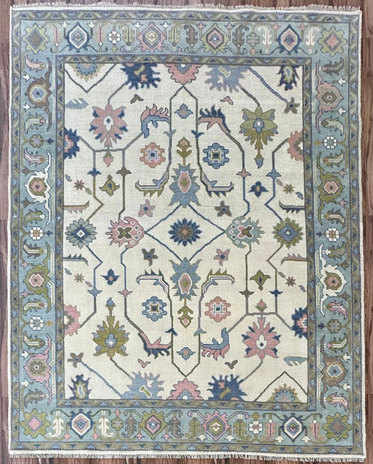 Hand Knotted Oushak Rug – Ivory Turkish Wool Area Rug with Soft Pastel Motifs