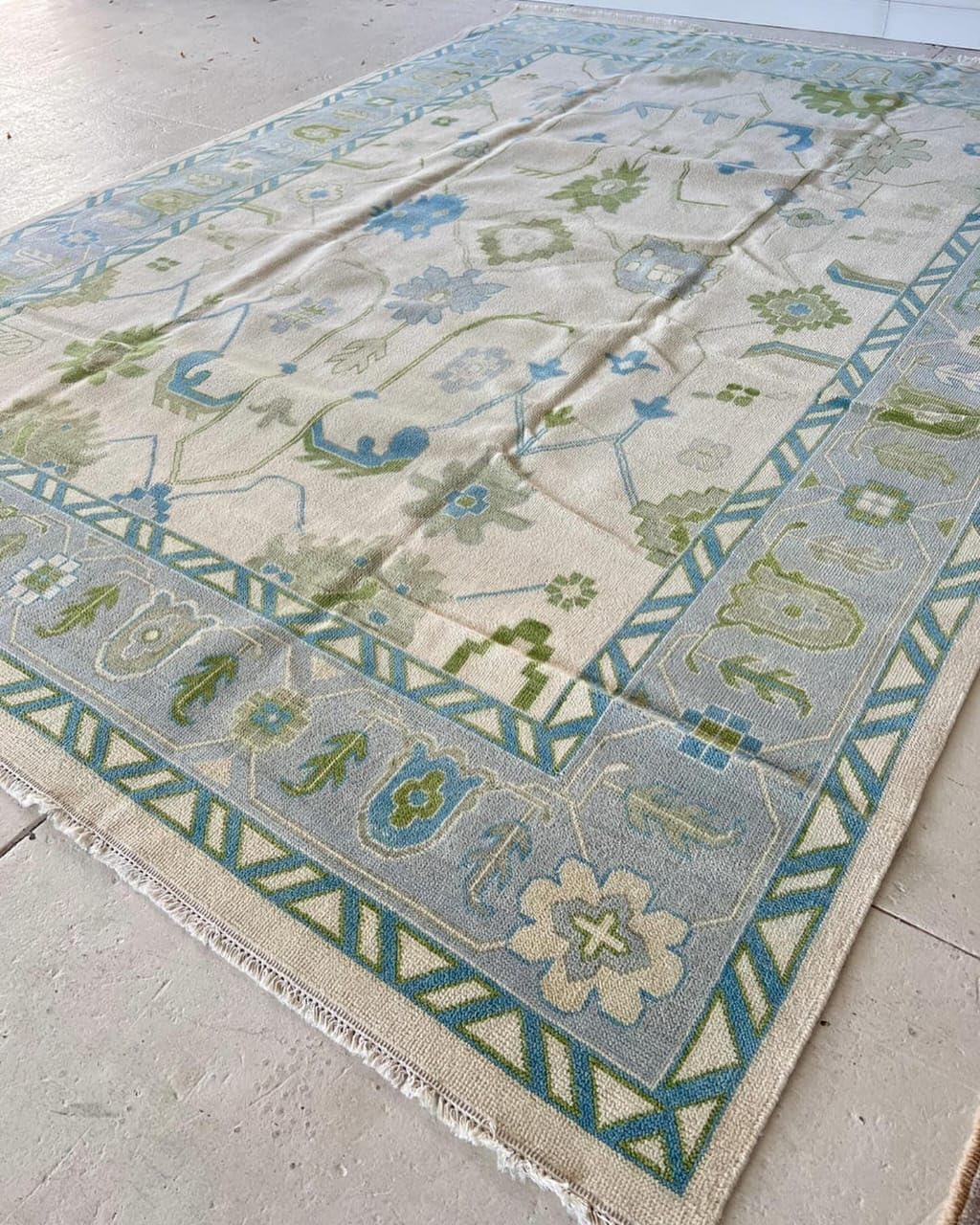 Hand-Knotted Oushak Rug – Traditional Turkish Wool Carpet, Bohemian Antique Style, Living Room & Bedroom Area Rug