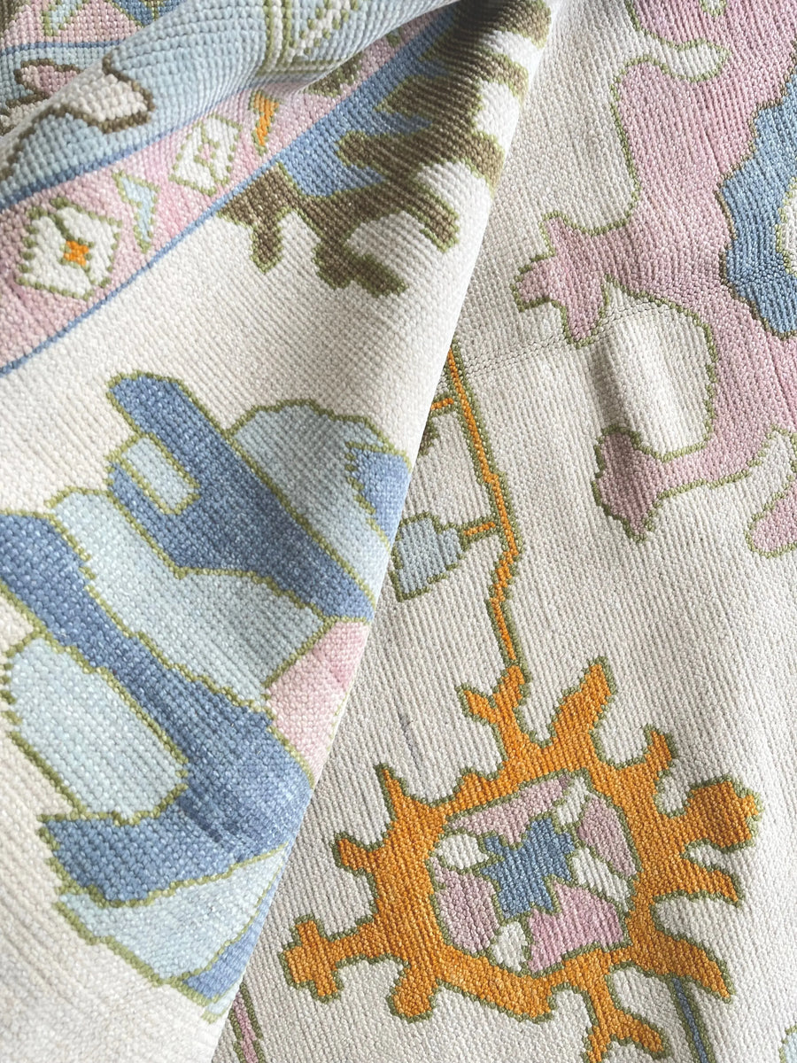 Hand Knotted Oushak Rug – Vintage Turkish Style Wool Area Rug for Living & Dining Room